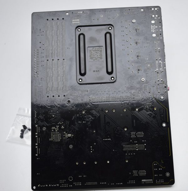 ASRock X570 Phantom Gaming 4 AM4 Motherboard w/ WIFI & CPU Fan - Image 3
