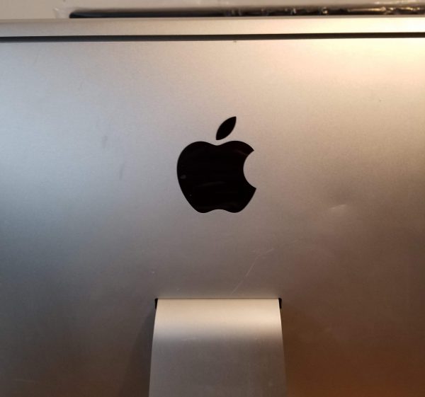Apple iMac A1311 21.5'' Mid 2011 i5 2.5GHz 4GB 1TB Radeon 6750M 512 MB OS HS - Image 3