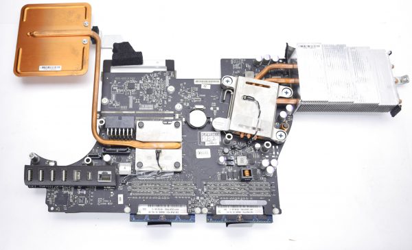 iMac 21.5" A1311 2009 Logic Board w/ NVIDIA 9400 CPU 3.06GHz & RAM 8GB 820-2494-A