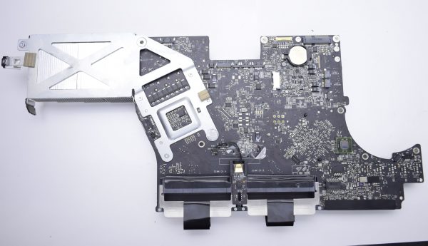 Apple iMac A1311 (Mid 2011) 21.5” Logic Board 639-2347 W/ CPU i5-2400s NOT TESTED - Image 5
