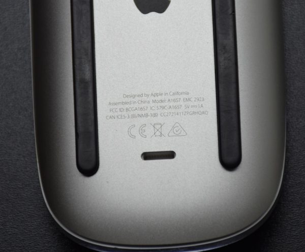 Apple Magic A1657 (MLA02ZM/A) Wireless Mouse - Image 3