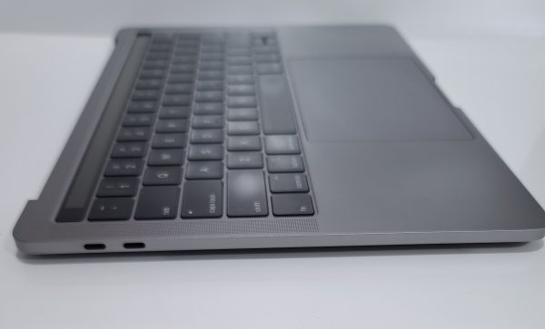 B- MacBook Pro A1989 13" Space Gray Top Case Keyboard Touchpad Battery 90% - Image 3